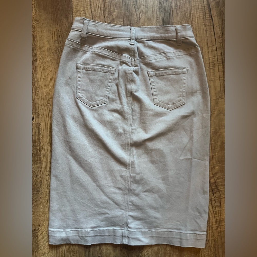 The Main Street Exchange midi skirt - Picture 4 of 7